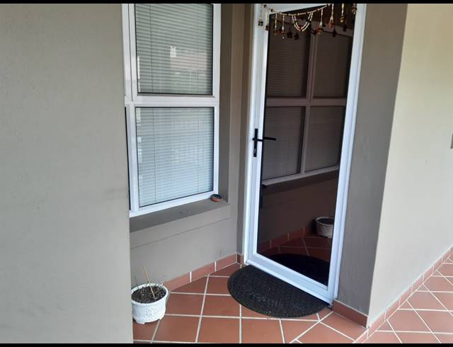 2.5 BEDROOM APARTMENT FOR SALE IN CHASEDENE